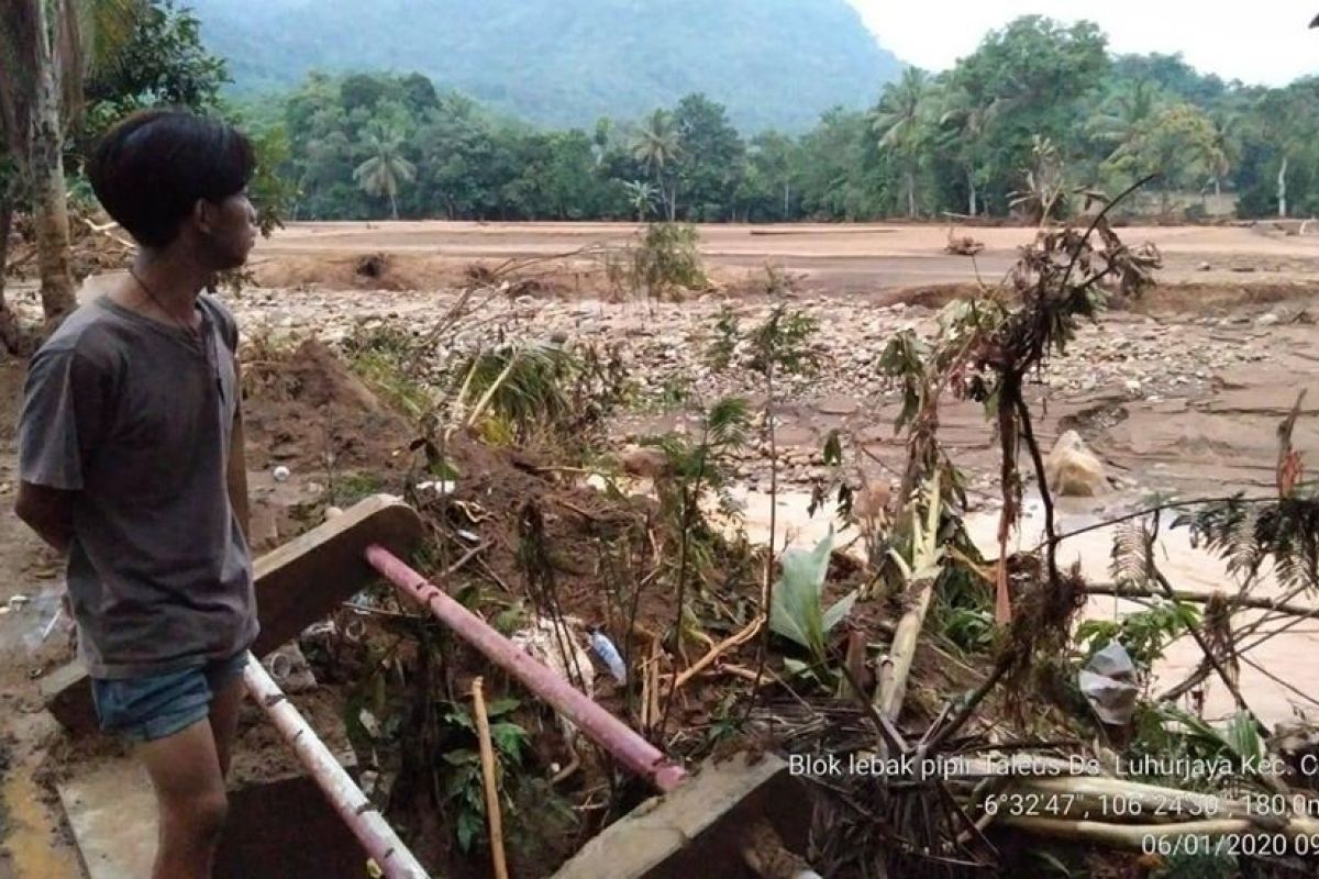 891 hektar sawah Lebak rusak berat diterjang banjir bandang