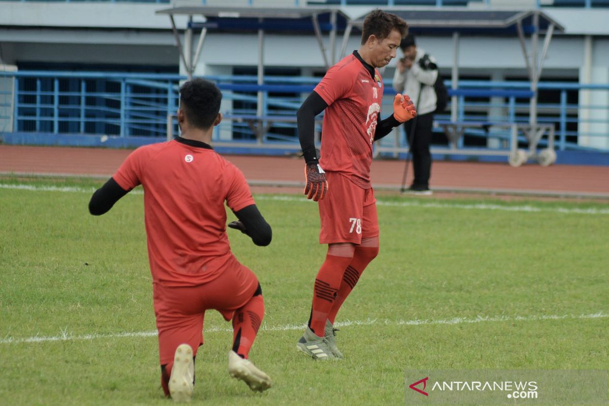 Persib tidak berencana rekrut kiper anyar, bantah rumor Teja Paku Alam