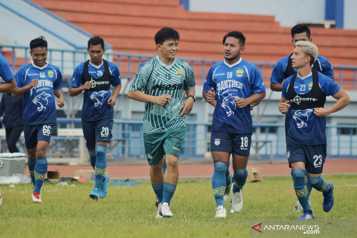 Yaya pastikan semua pemain Persib Bandung siap hadapi Bali United