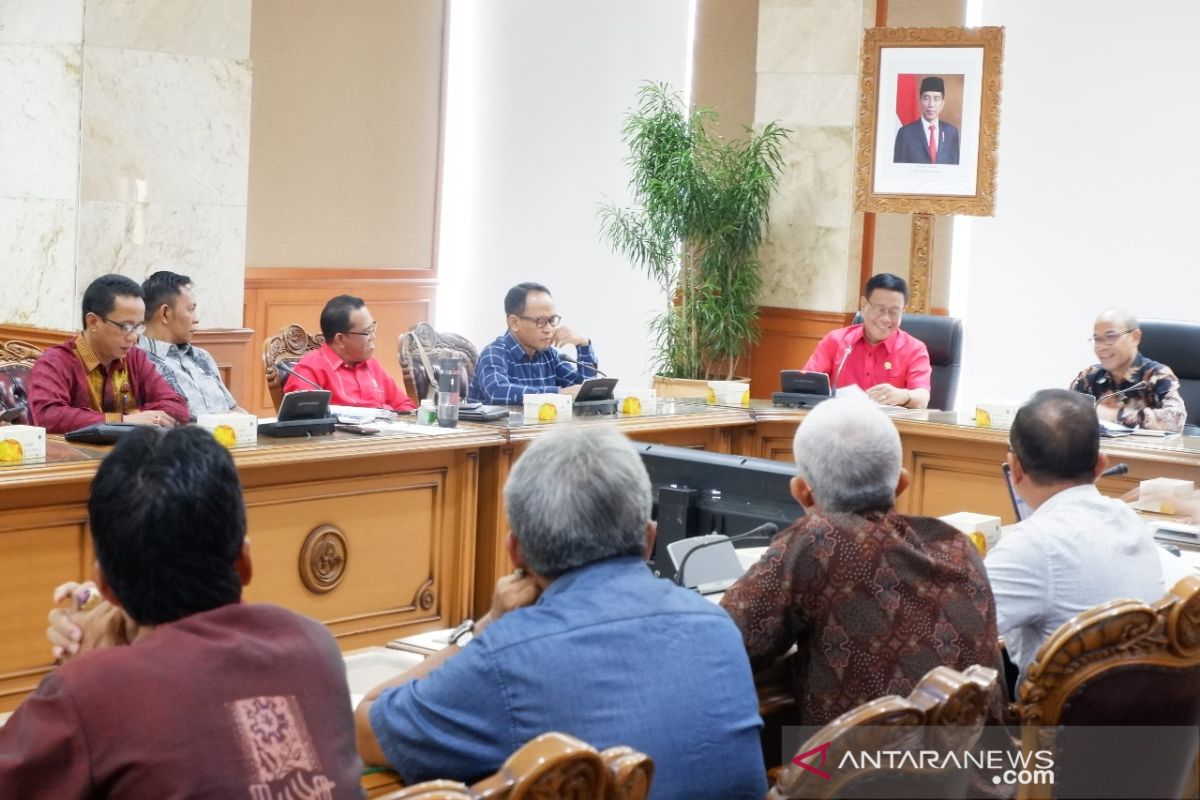 Permasalahan aset pelabuhan perikanan Kotabaru Kalsel segera ditindaklanjuti