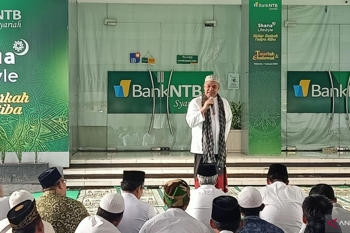 Kinerja makin meningkat, Bank NTB Syariah berzikir dan bersalawat