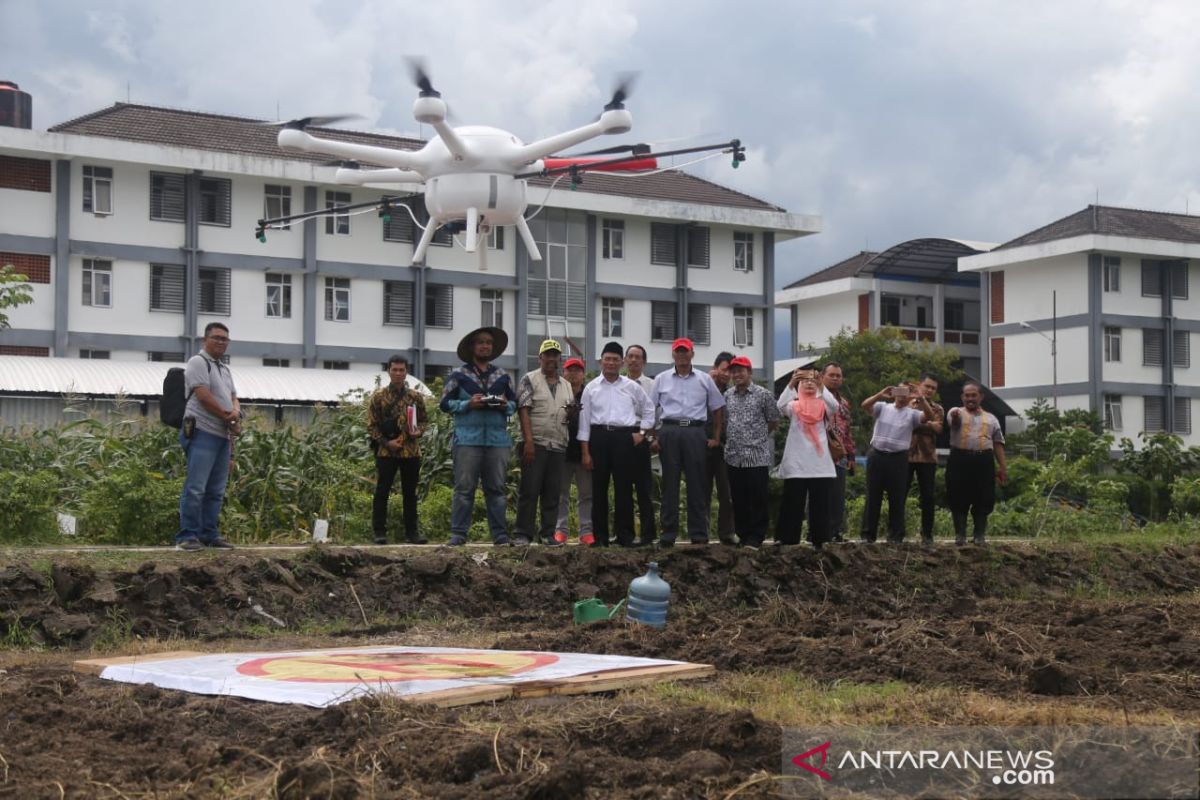 Ini tiga drone ciptaan dosen UMM untuk pertanian modern