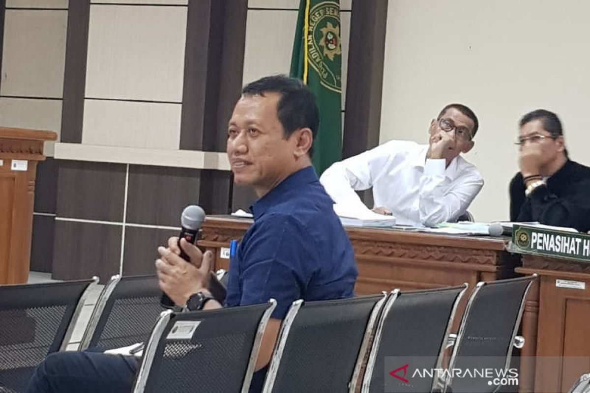 Sekda:  Bupati sebelum Tamzil dapat jatah fee proyek