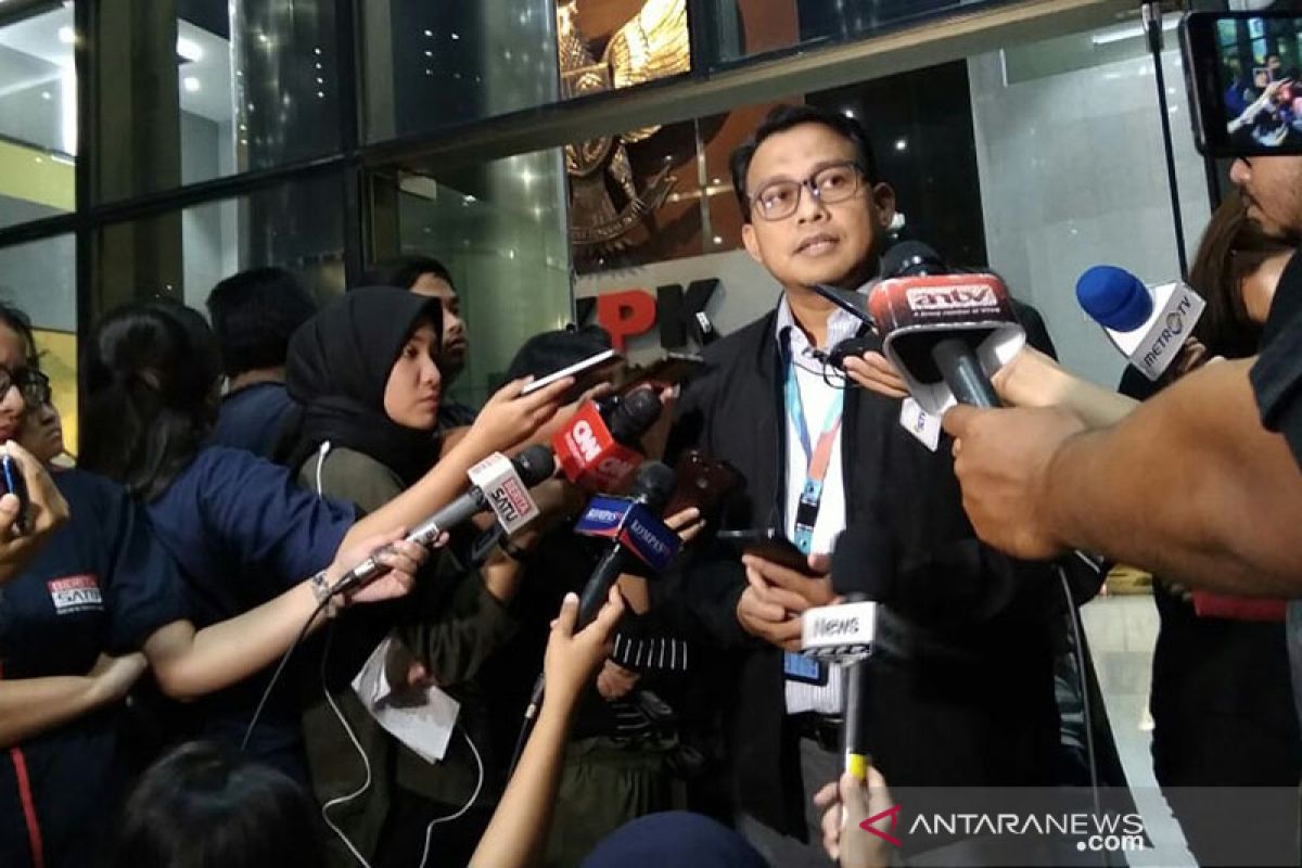 KPK panggil dua saksi penyidikan kasus pengadaan citra satelit di BIG