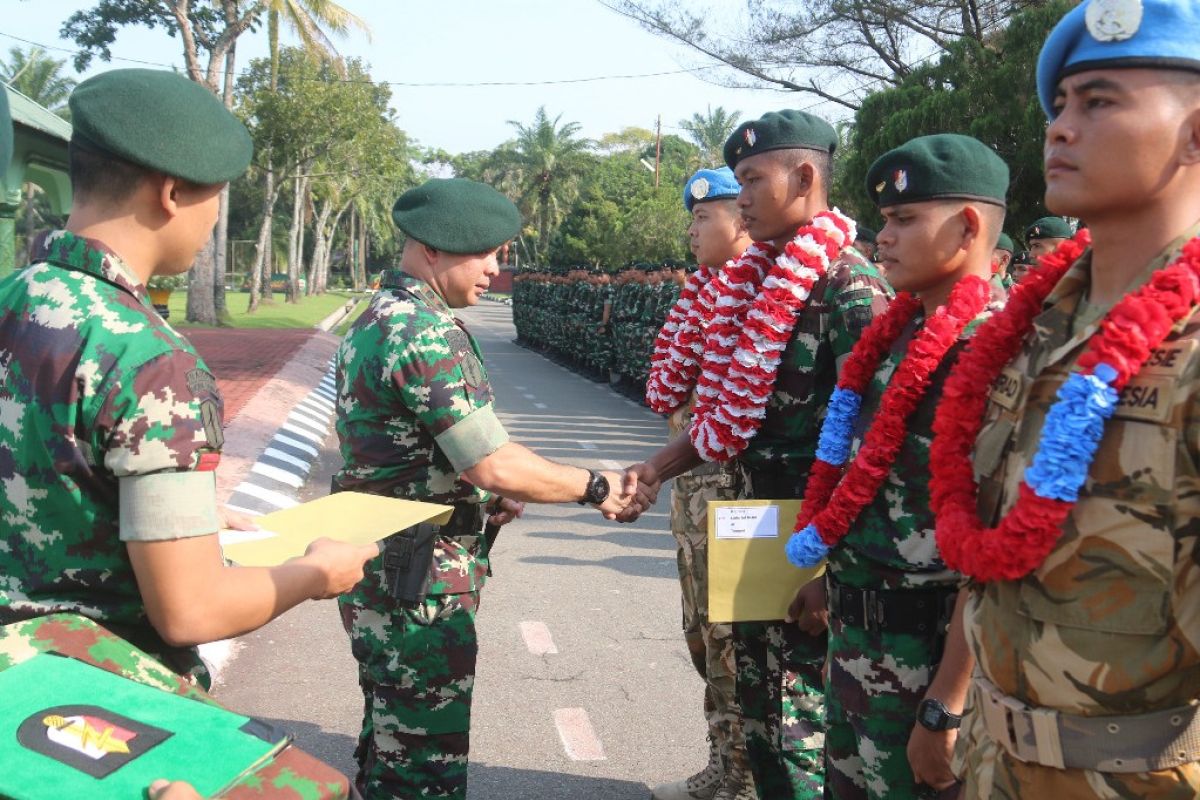 Batalion Infantri Raider 100/PS sambut  anggota Satgas Kontingen Garuda