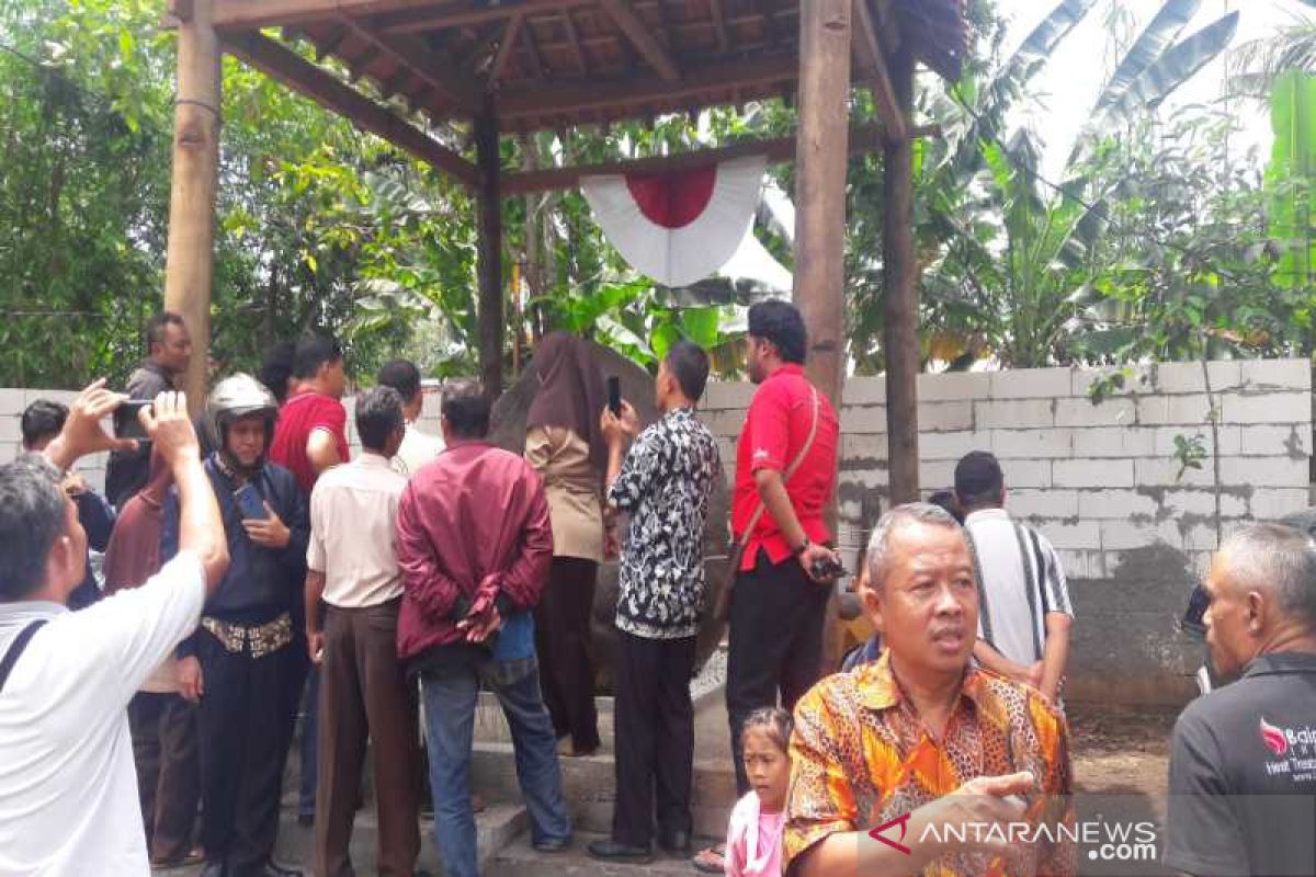 Keraton Agung Sejagat di  jadi tempat wisata dadakan