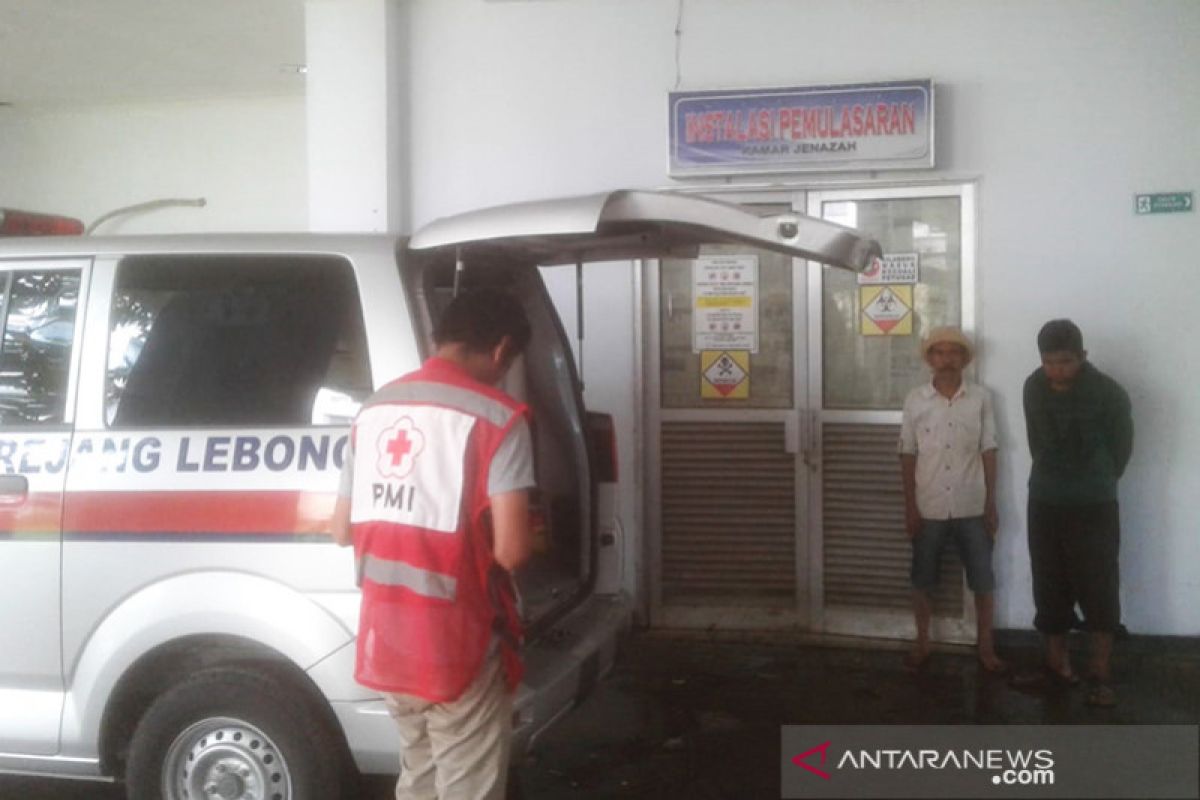 Warga Desa Tanjung Dalam meninggal tertimbun tanah galian