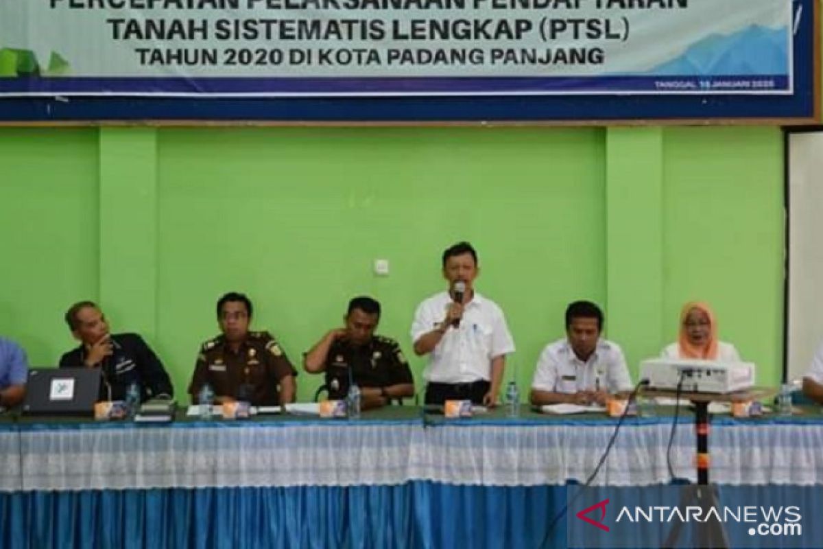 BPN beri penyuluhan PTSL bagi warga Padang Panjang