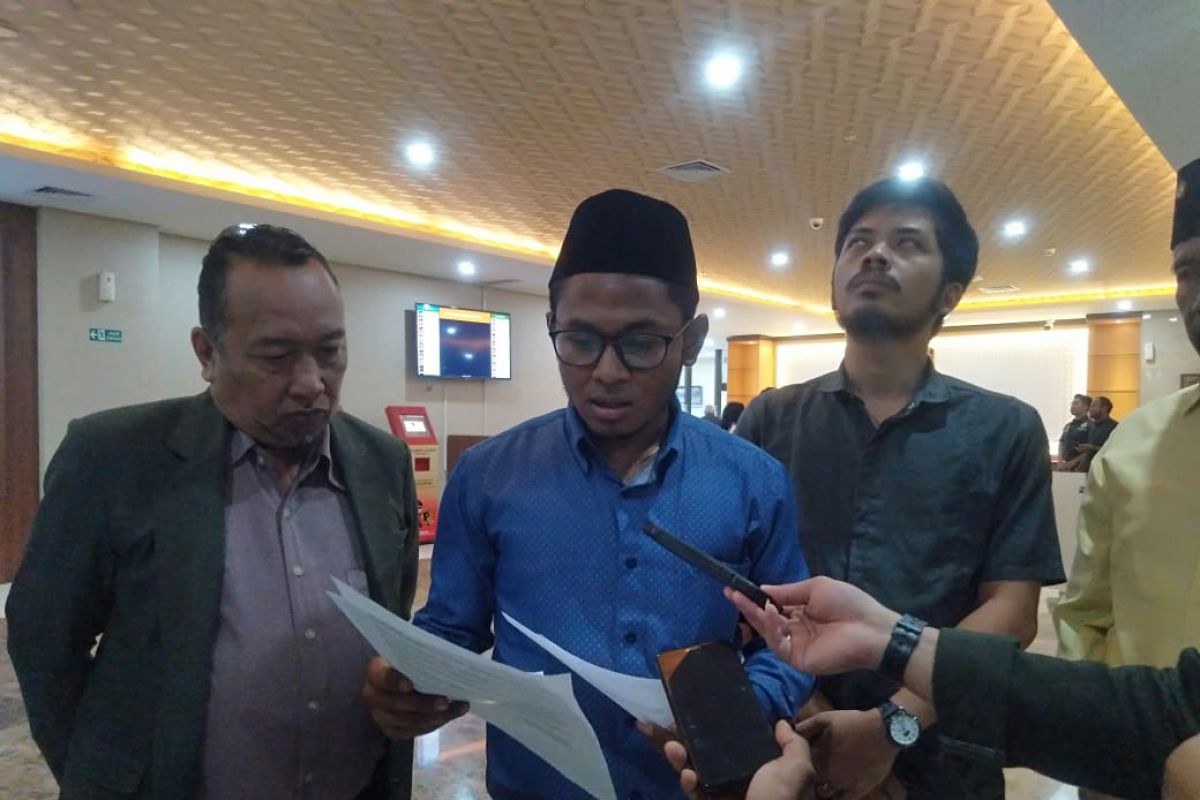 Cemarkan nama Azis Syamsuddin eks Bupati Lamteng akan dilaporkan