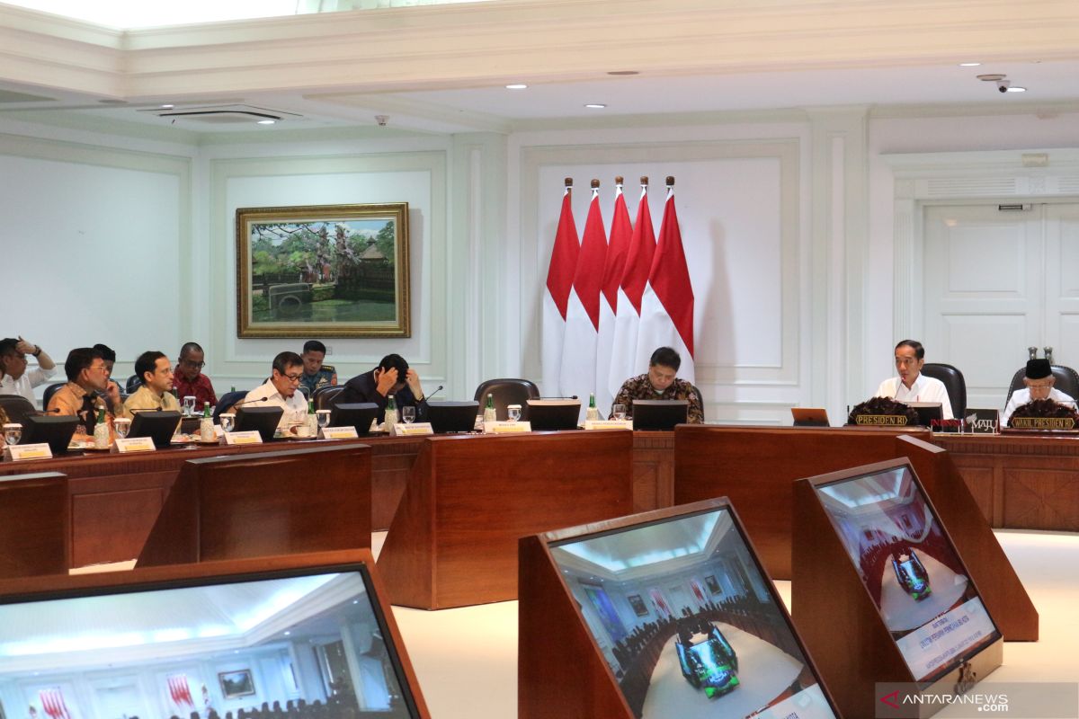 Presiden Jokowi perkirakan APBN keluar Rp100 triliun bangun ibu kota baru
