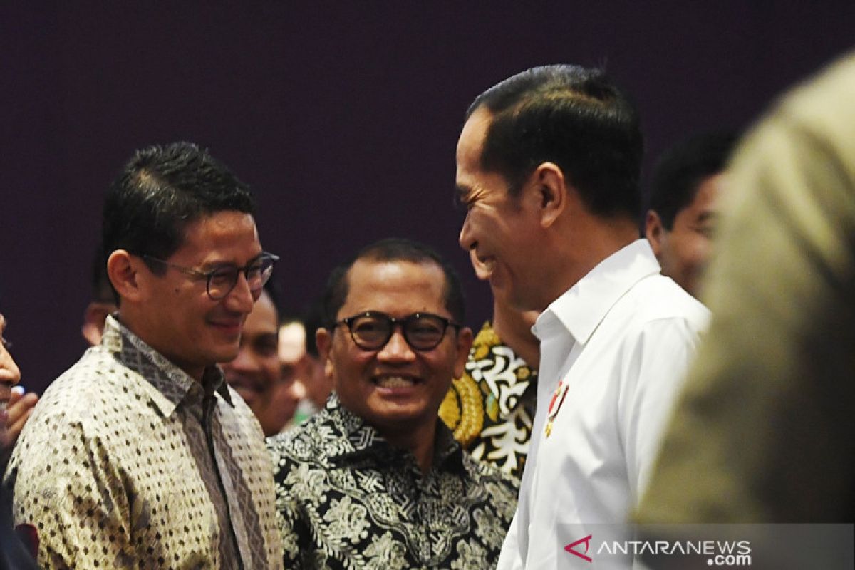 Hadiri acara HIPMI, Jokowi sebut Sandiaga kandidat Capres 2024