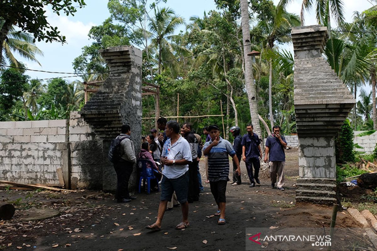 Raja dan Permaisuri Keraton Agung Sejagat ditangkap di Yogyakarta