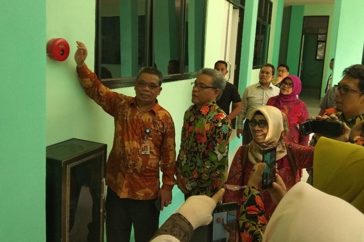 Rektor Unja resmikan  gedung laboratorium dasar Fakultas Pertanian