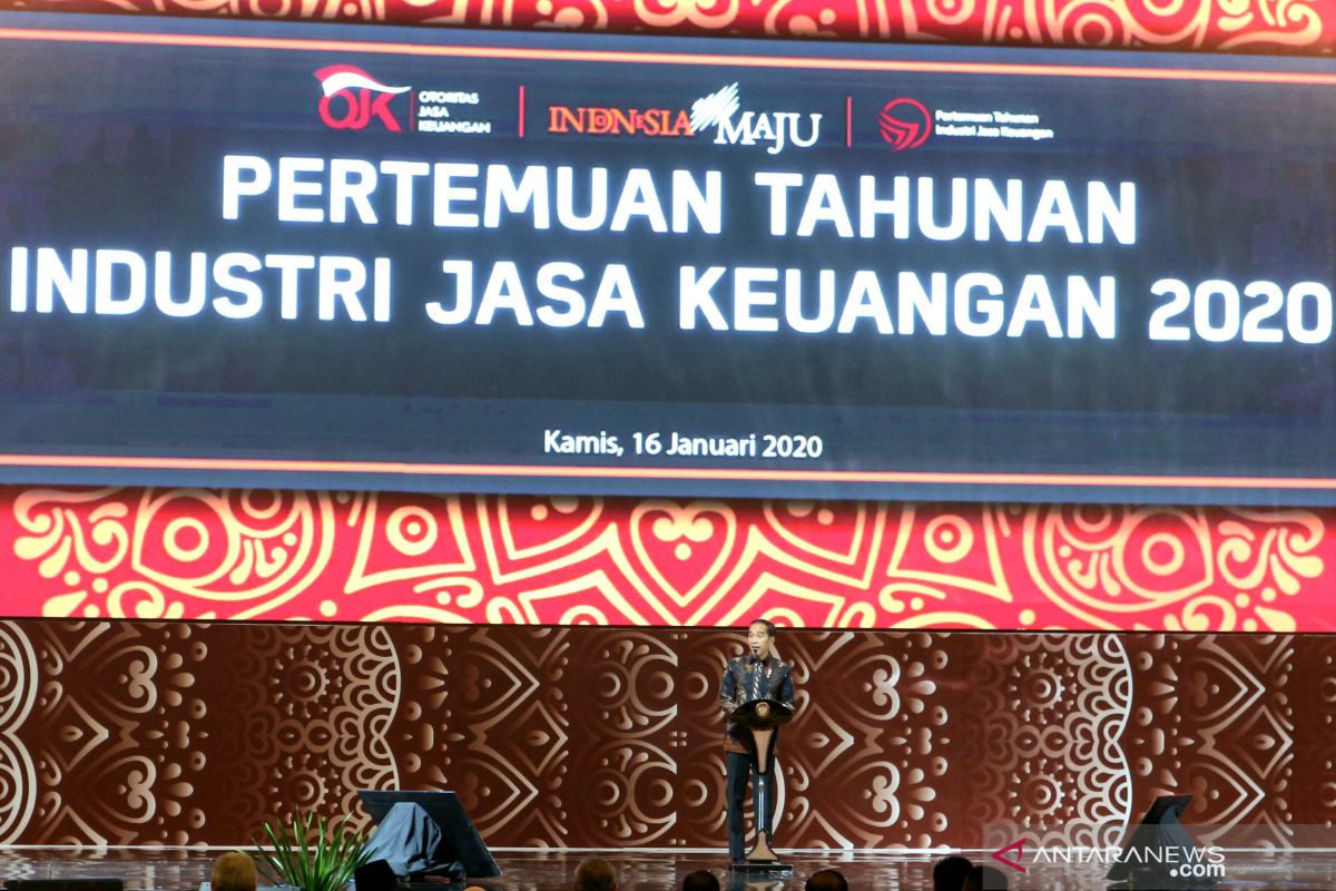 Jokowi idamkan kendaraan listrik di ibu kota baru