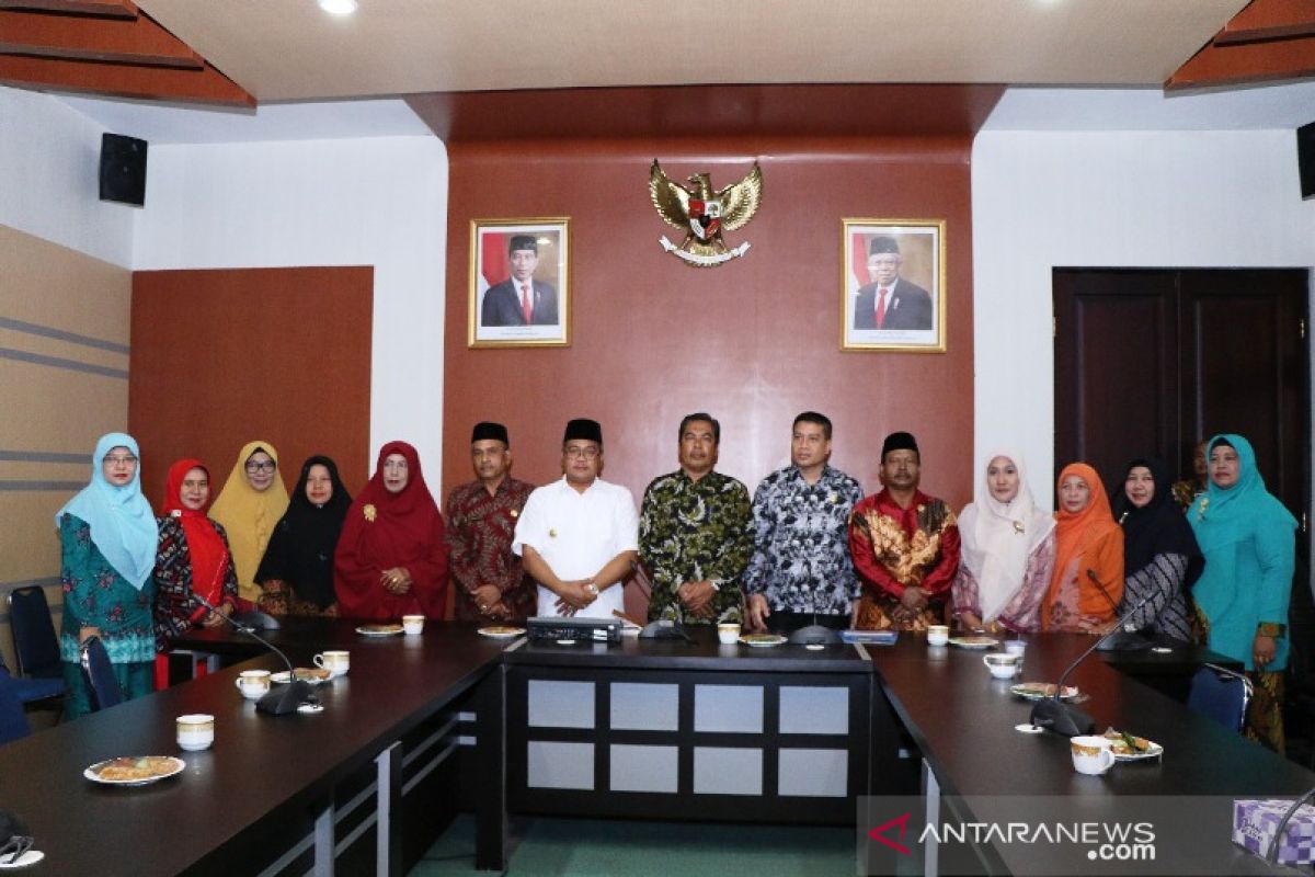 Kacab Disdik Aceh: Guru SMA dan SMK masih wewenang kabupaten/kota