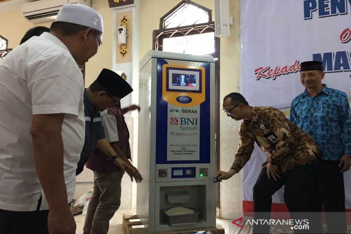 ATM Beras BNI Syariah hadir di Kota Medan