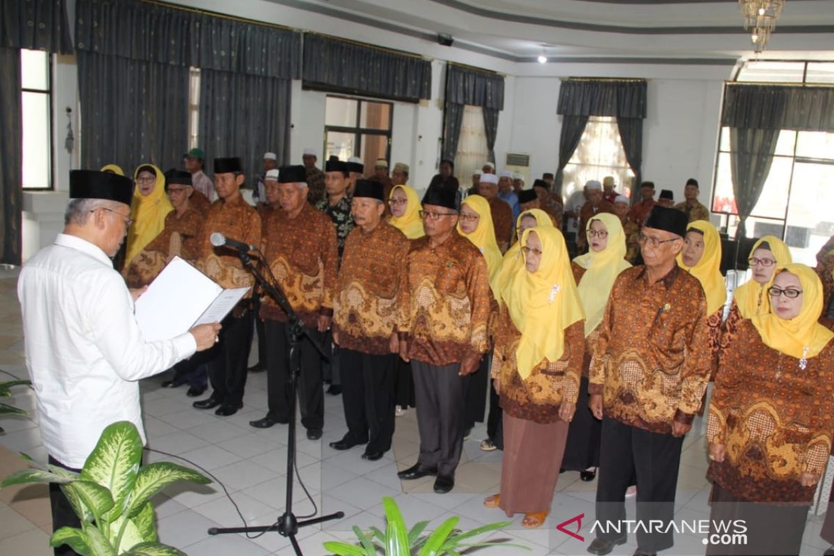 Bupati kukuhkan Pengurus PWRI HST