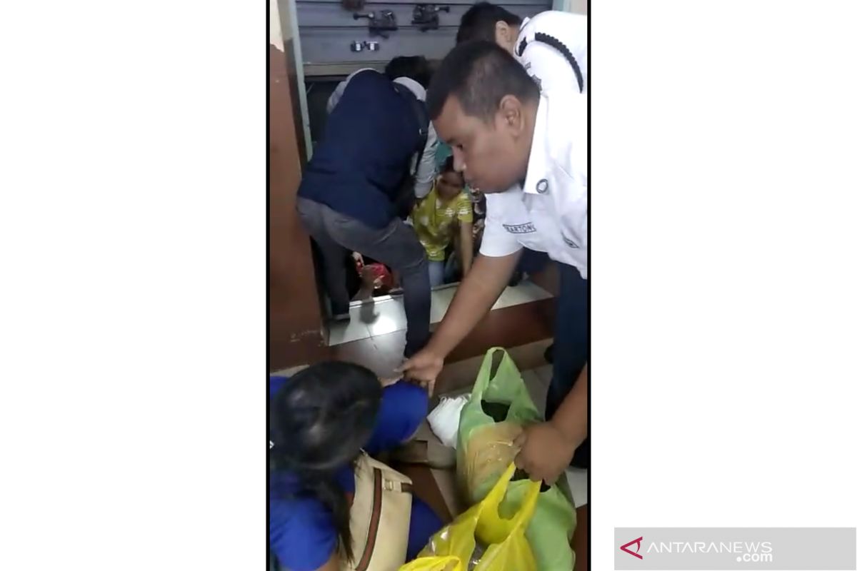 Lift di Tanah Abang anjlok akibat kesalahan teknis