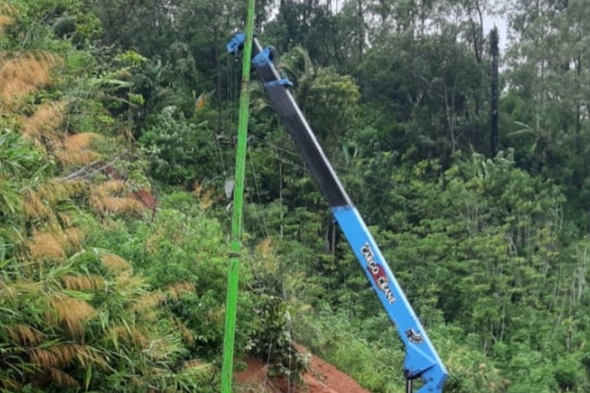 Cuaca buruk, PLN terus siaga bencana di NTT