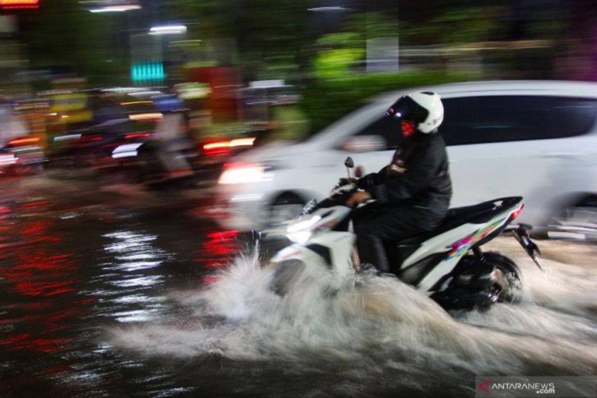 Surabaya banjir