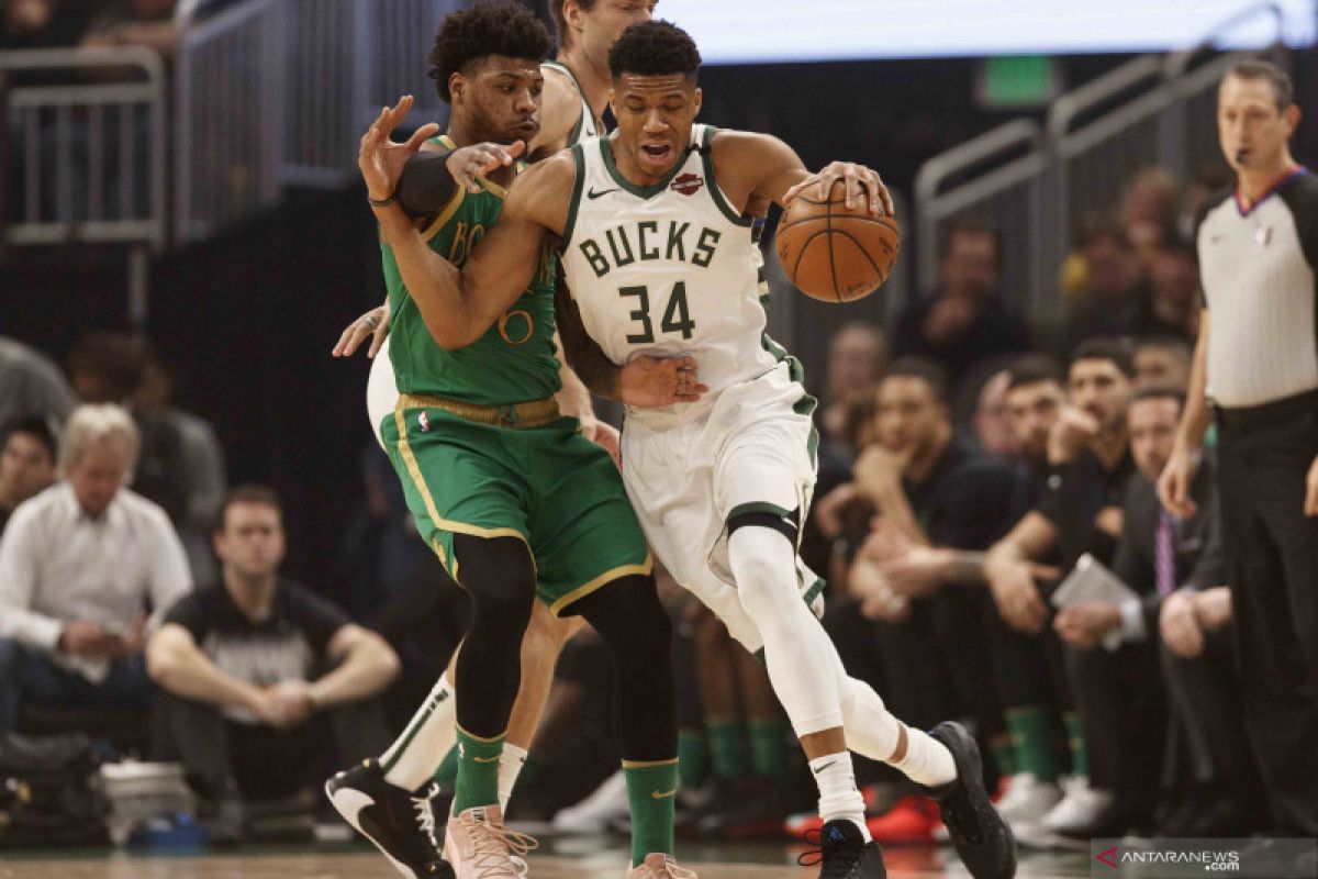 Antetokounmpo gagal raih triple-double