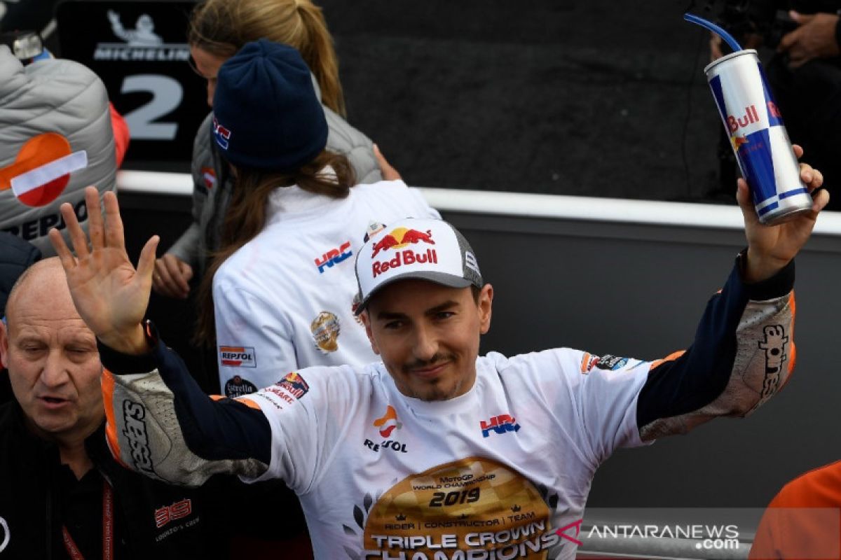 Lorenzo, Max Biaggi dan Anderson siap dinobatkan sebagai legenda MotoGP