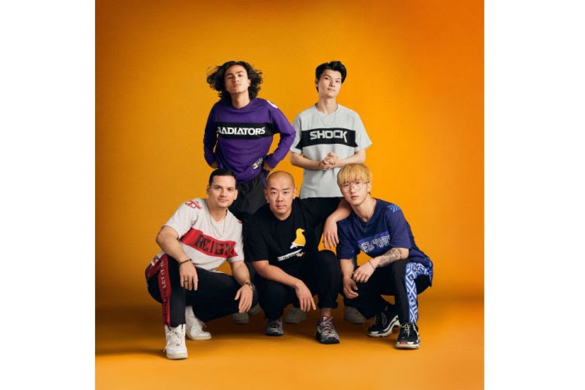 Legendary streetwear designer Jeff Staple teams up with the Overwatch League™ to create first-of-its-kind esports kit