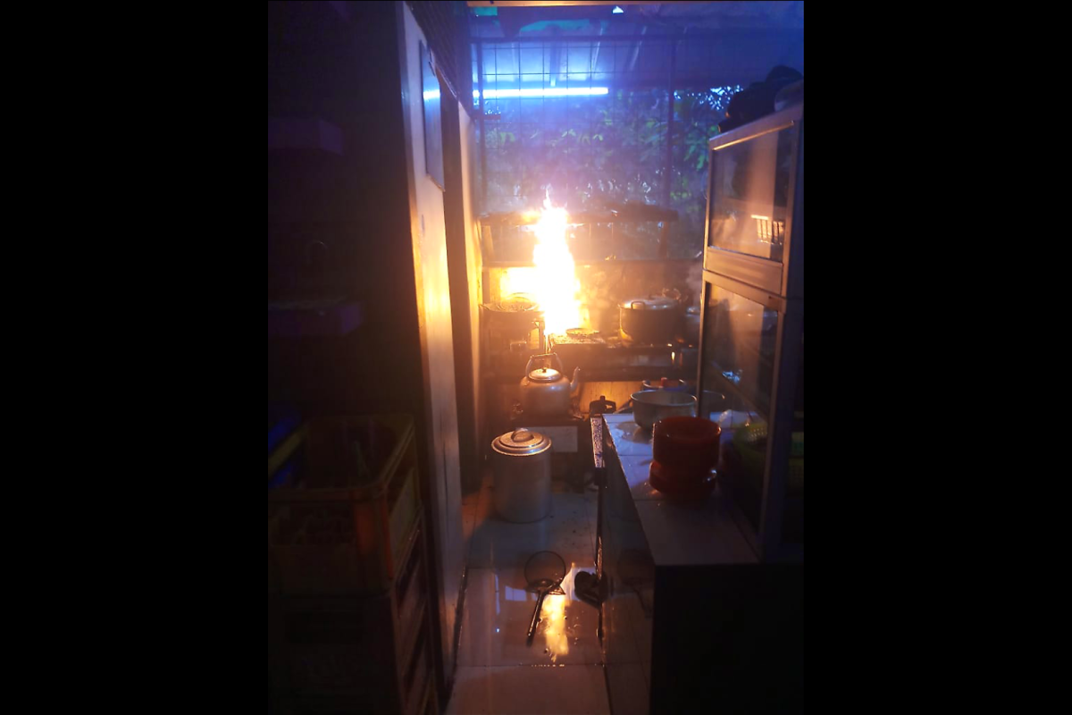 Kebocoran gas picu kebakaran rumah makan di Cipayung Jaktim