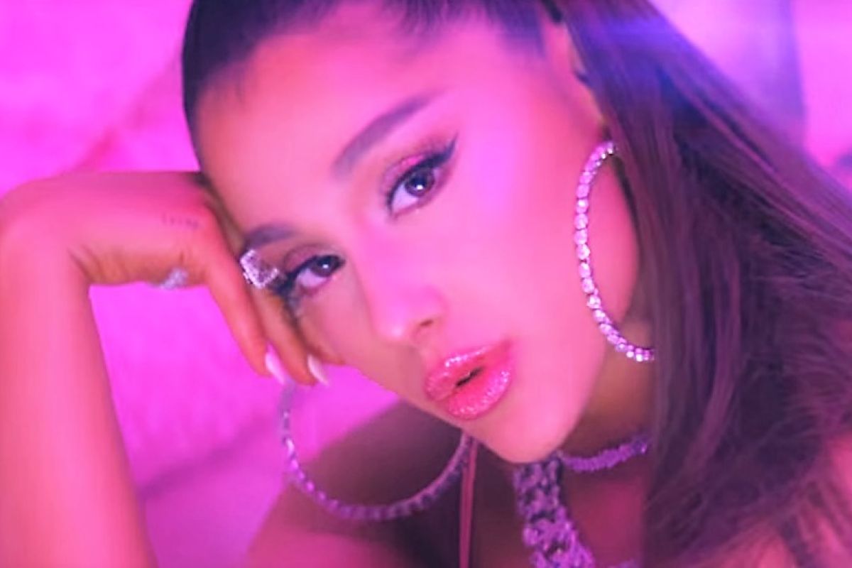 Ariana Grande digugat karena kemiripan lagu "7 Rings"