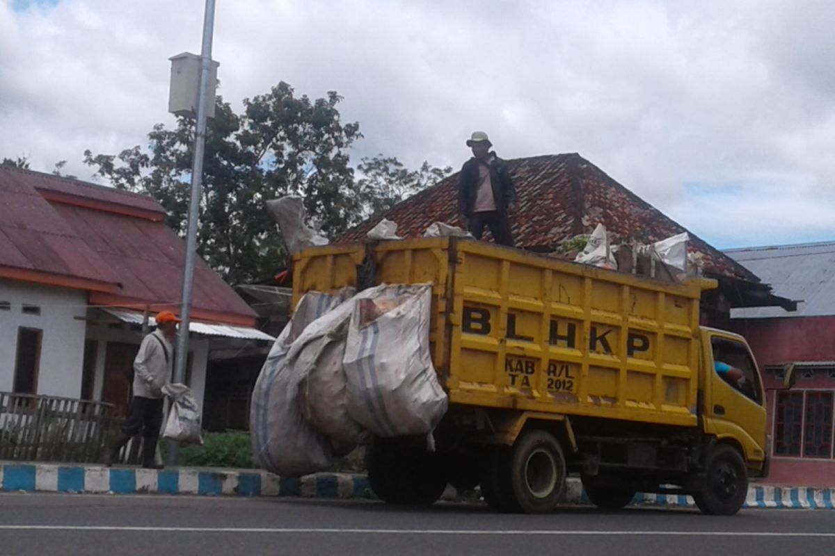 DLH Rejang Lebong dirikan terminal transit sampah