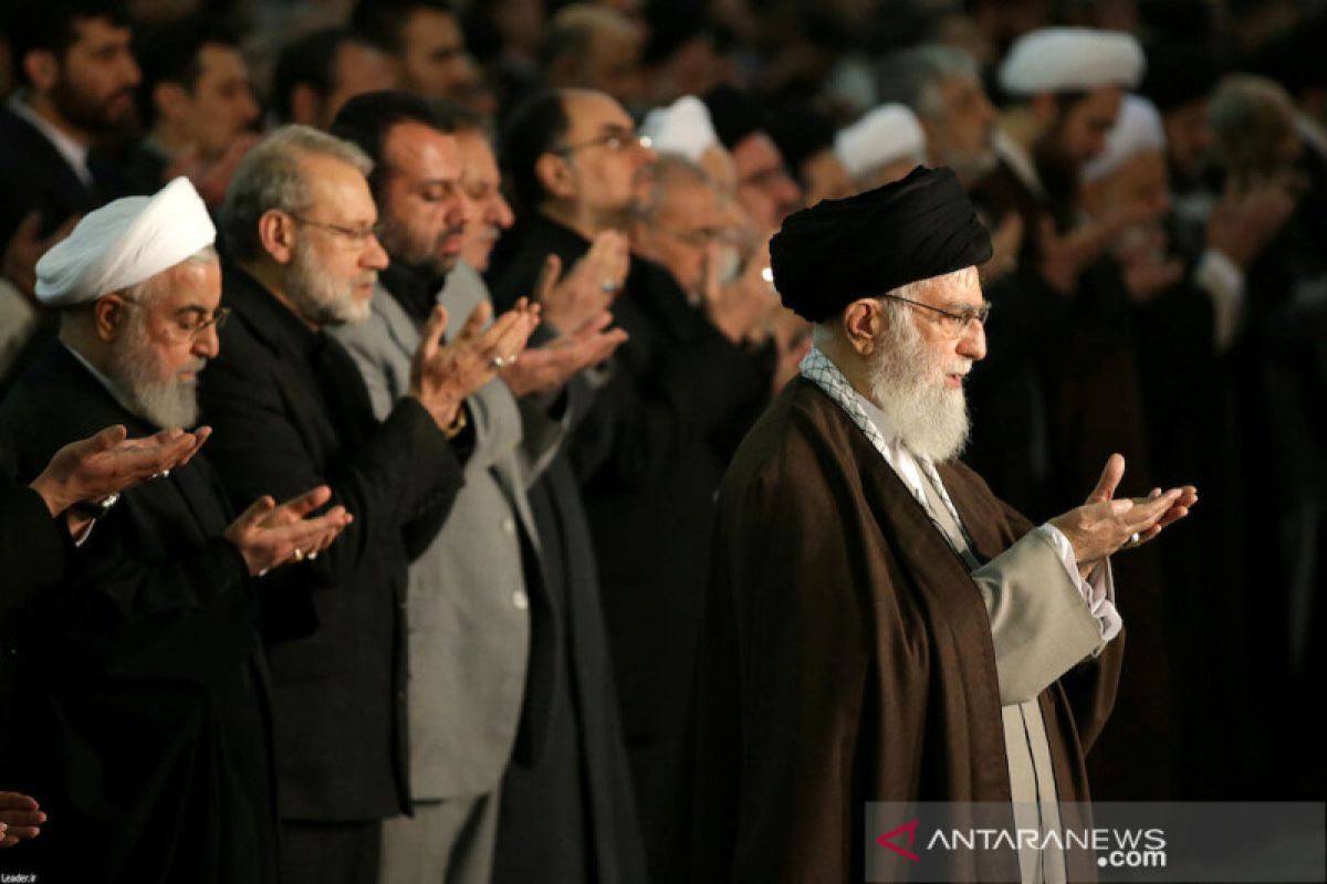 Khamenei: Iran miliki Angkatan Udara tangguh meski ditekan AS