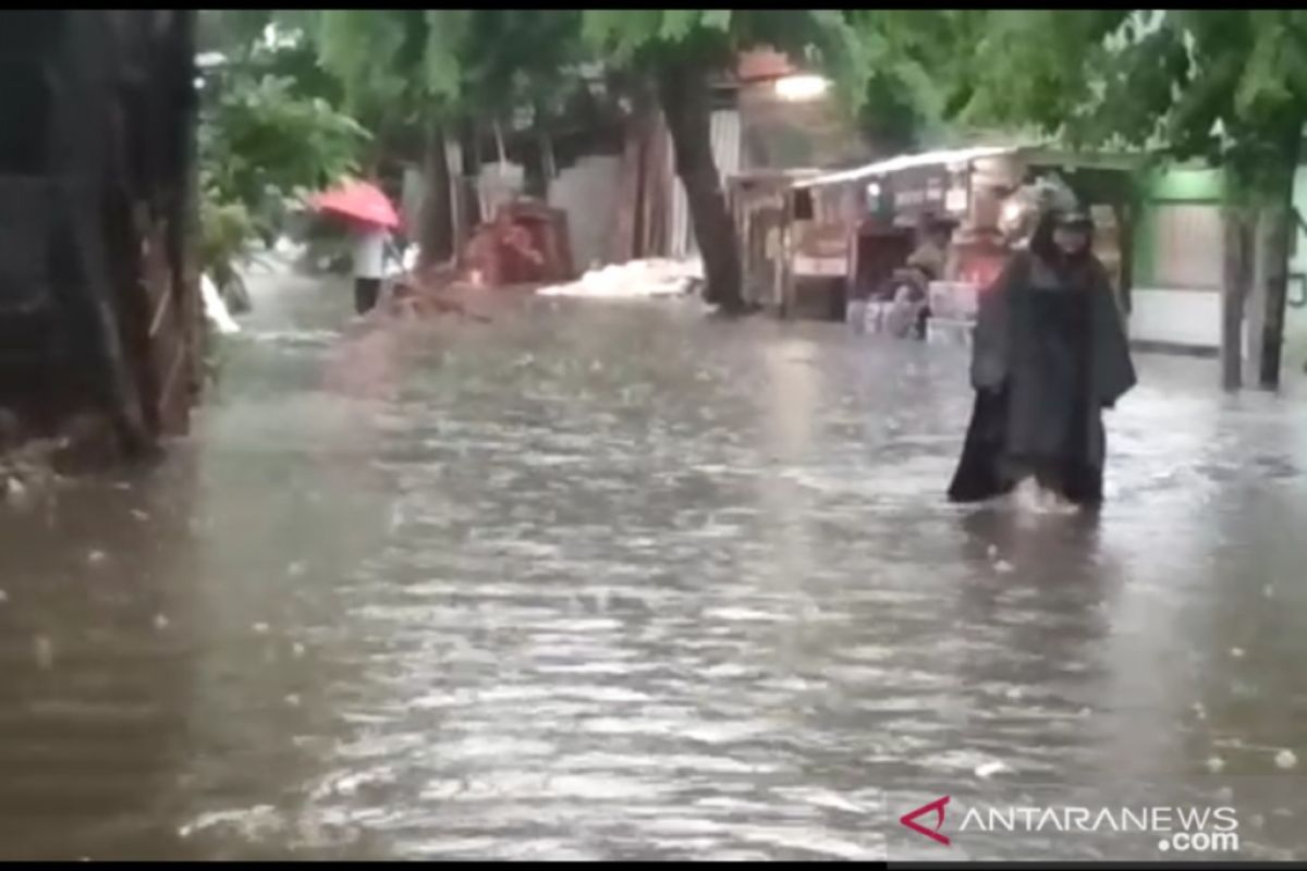 Kebon Jeruk kembali banjir