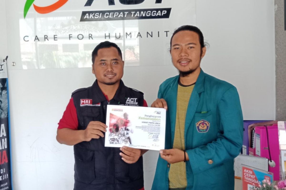 HIMAFI UNILA salurkan bantuan banjir dan longsor ke ACT