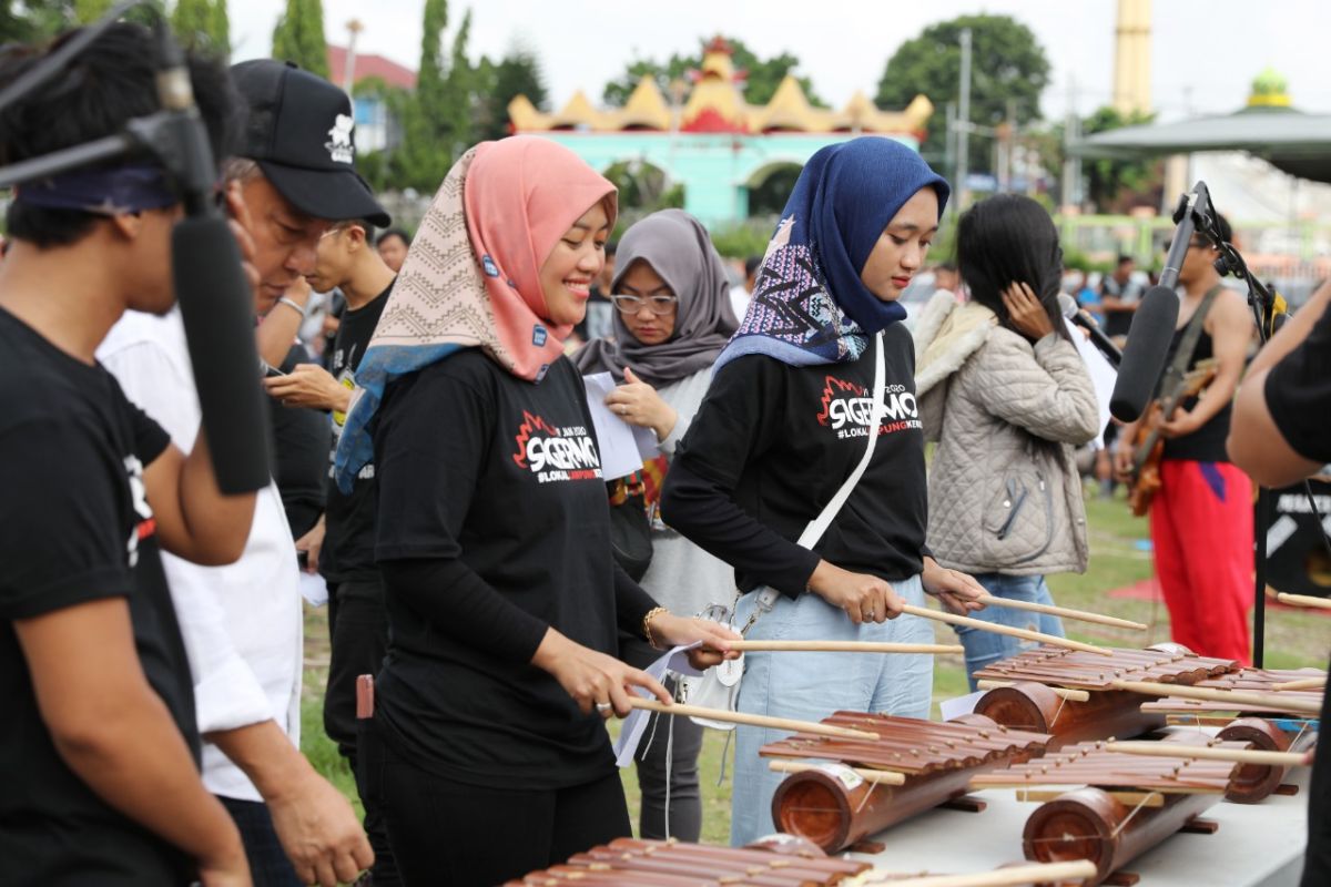 Wagub Nunik beri ruang musisi Lampung berkiprah di daerah