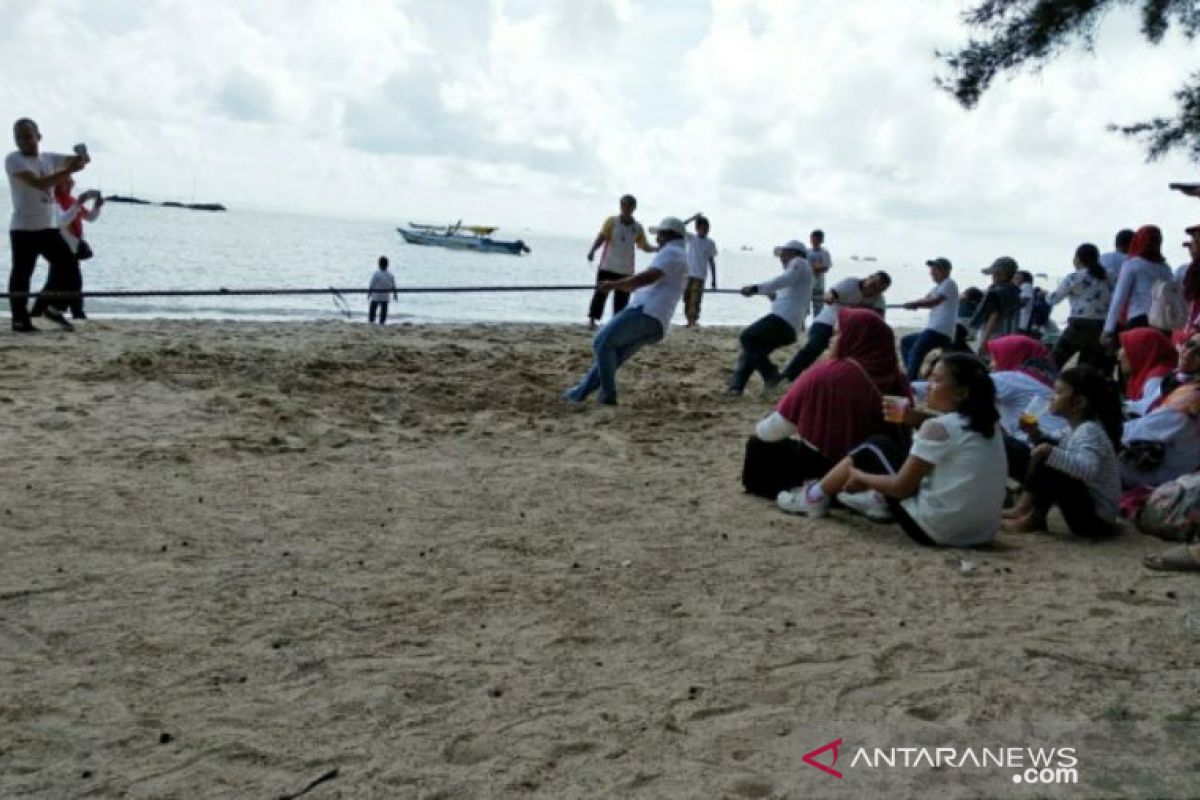 Bakuda gelar Family Gathering di Pantai Pan Semujur, dukung pariwisata Babel