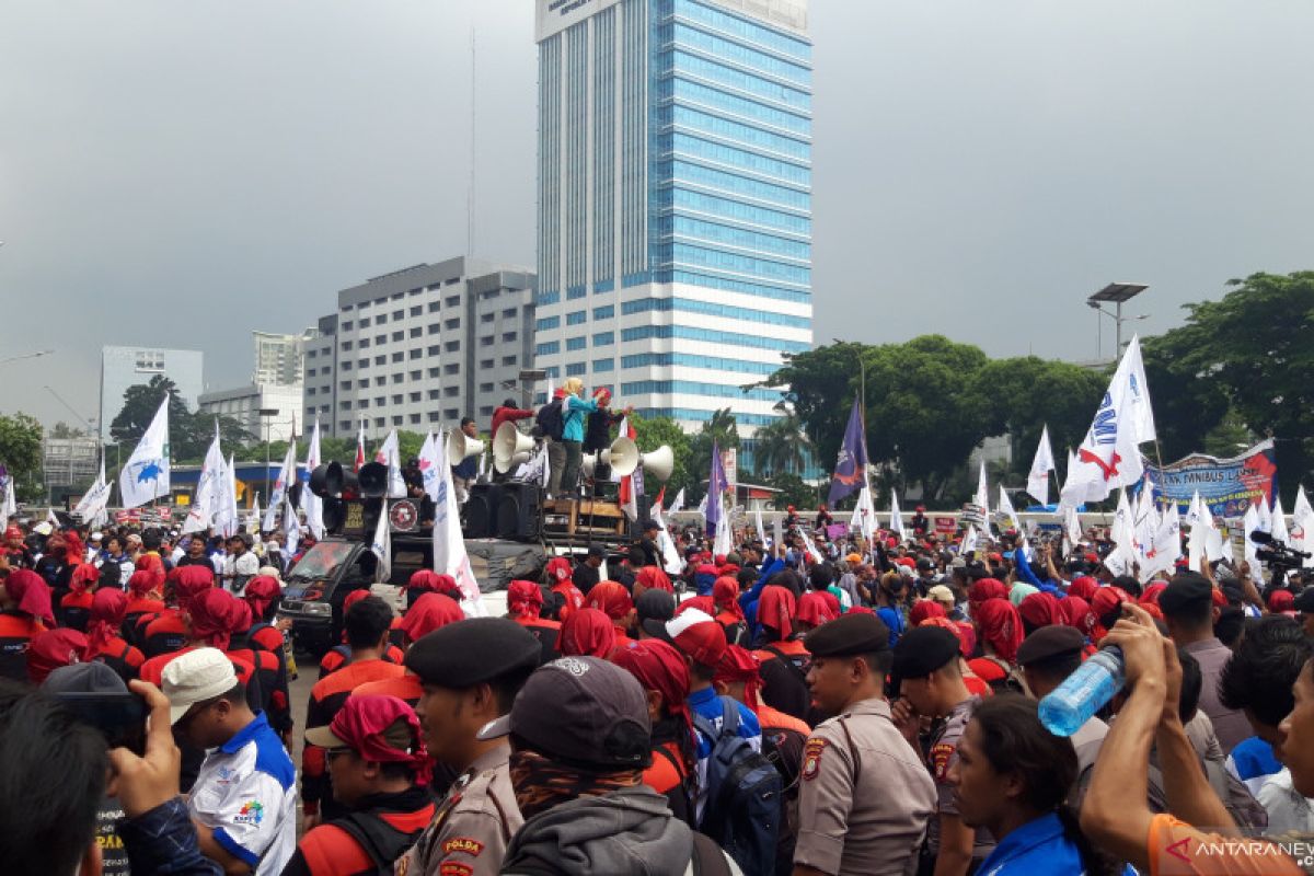 Enam alasan serikat pekerja tolak Omnibus Law Cipta Lapangan Kerja