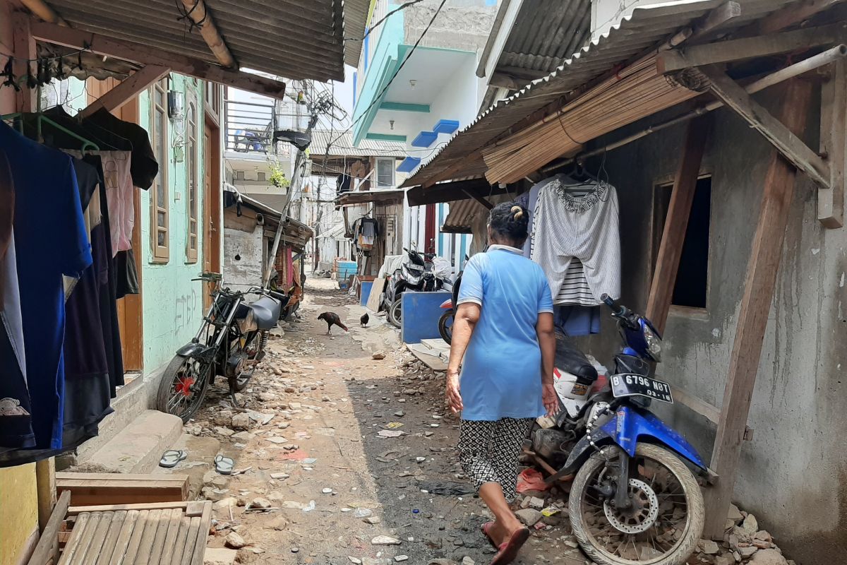 Warga Blok Empang berjuang untuk saluran baru bantu surutkan air