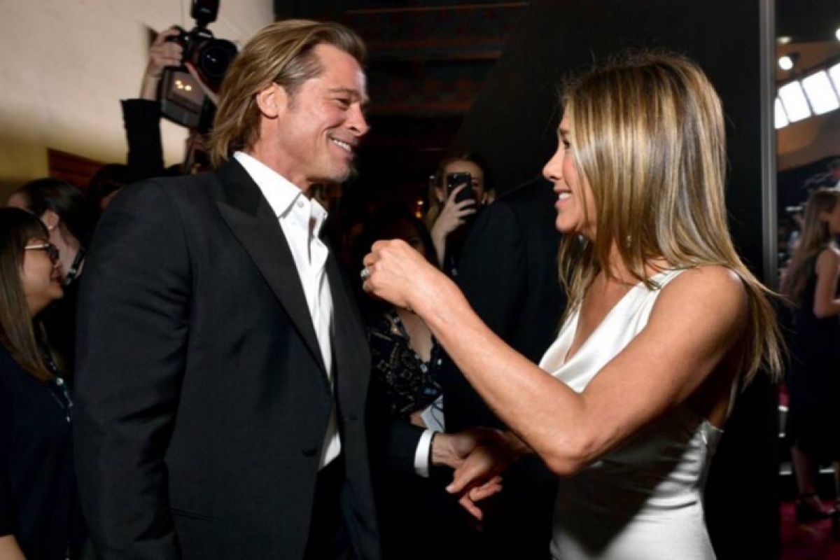 Kemarin, Brad Pitt- Jennifer Aniston sampai pidato Pangeran Harry