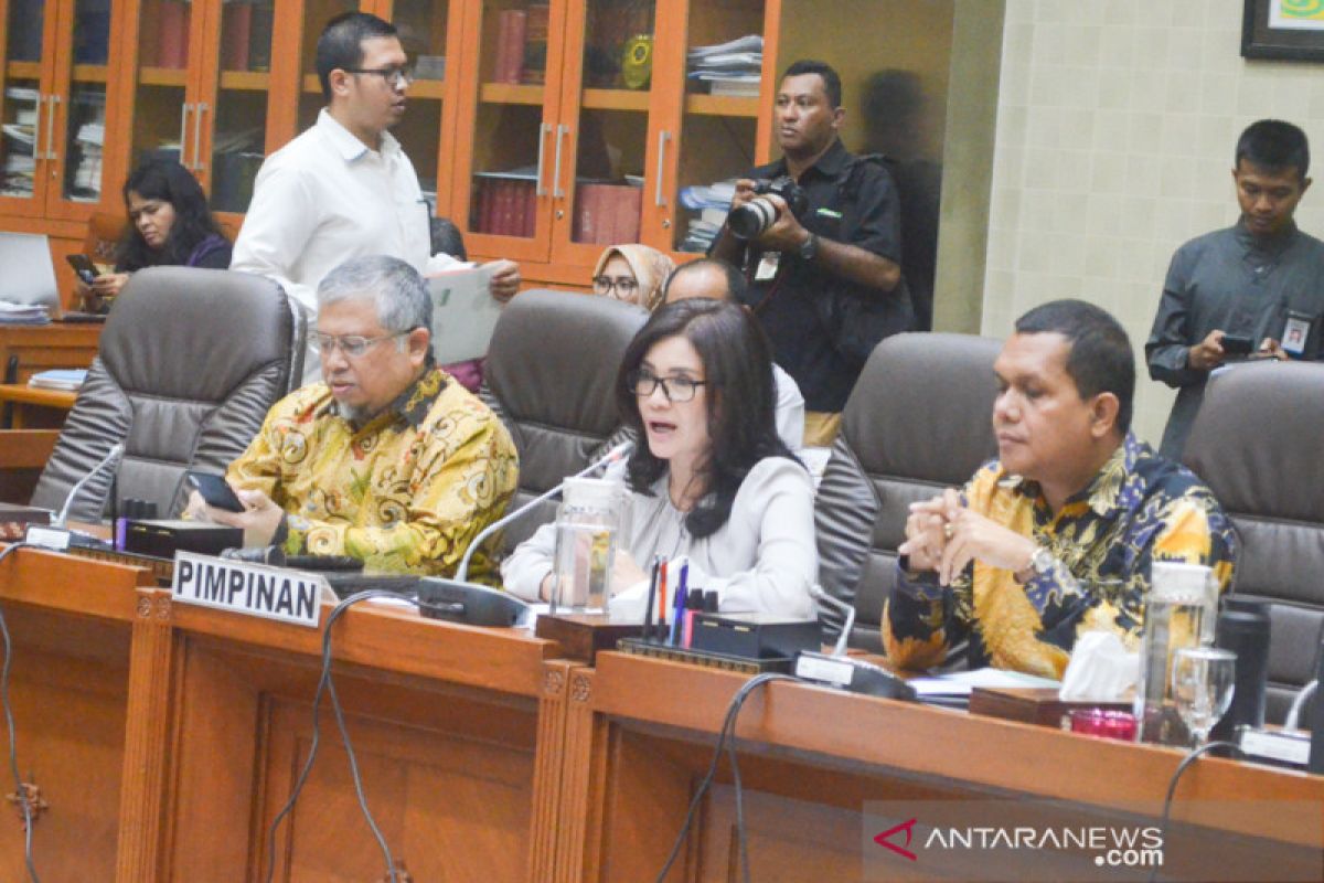 Anggota Komisi IX DPR ancam hentikan rapat bersama Menkes dan Dirut BPJS Kesehatan