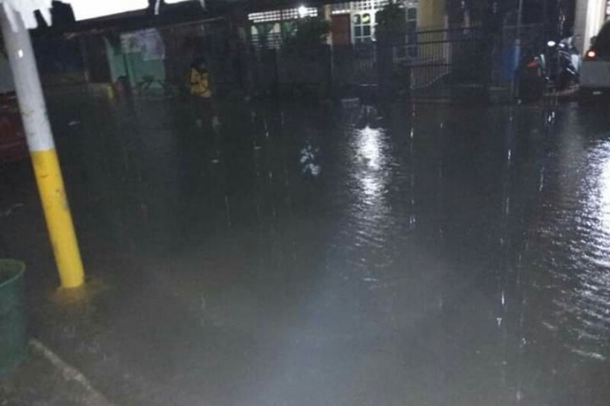 Banjir landa wilayah Polman