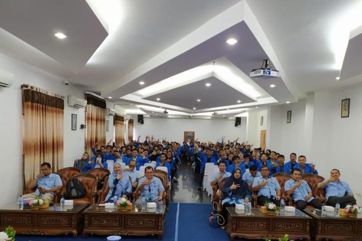 328 mahasiswa FISIP UMSU seminarkan hasil PKL