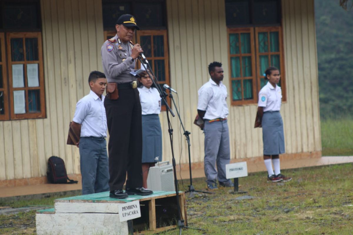 Pelajar di Puncak Jaya diimbau jauhi minuman beralkohol