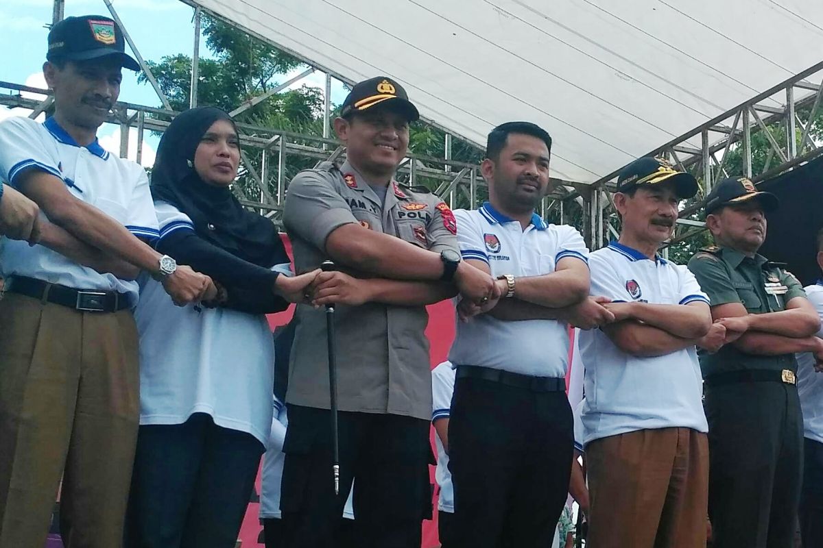 Pilkada 2020 diluncurkan, KPU-Bupati-Ketua DPRD sepakat pilkada aman dan lancar