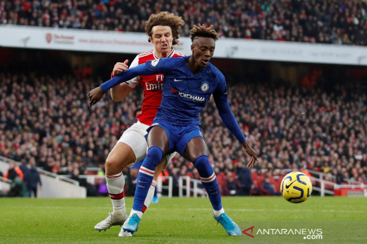 Ini jadwal Liga Inggris tengah pekan ini, derbi London di Stamford Bridge