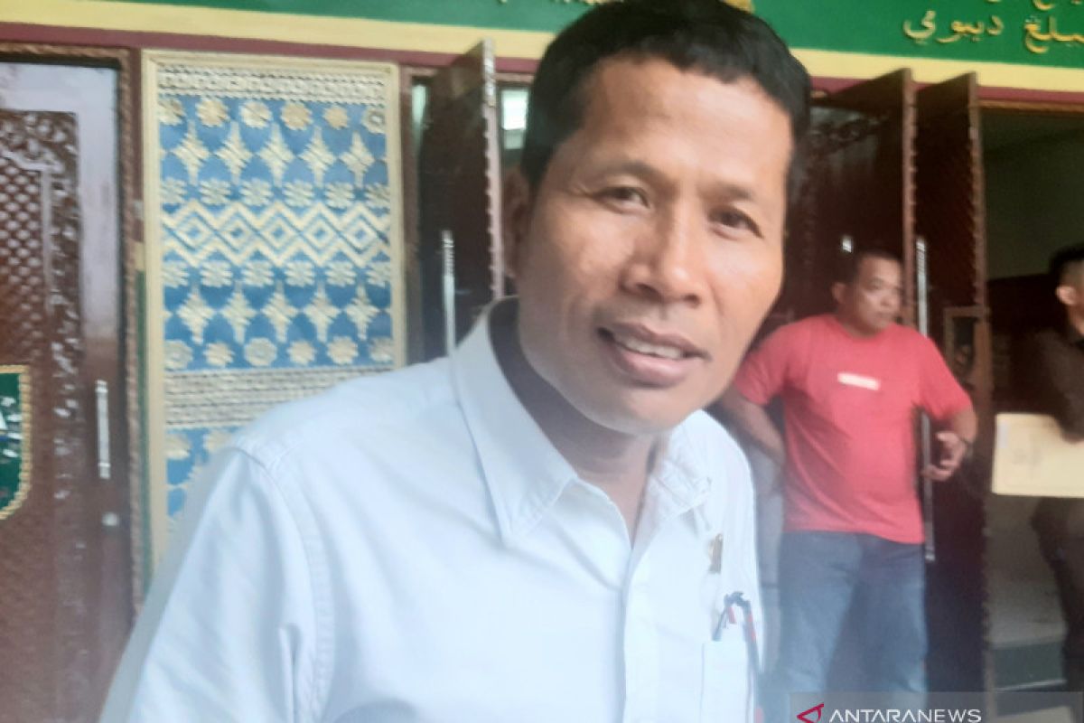 Komit lawan narkoba, Ketua DPRD Riau minta seluruh kepala daerah lakukan tes urine