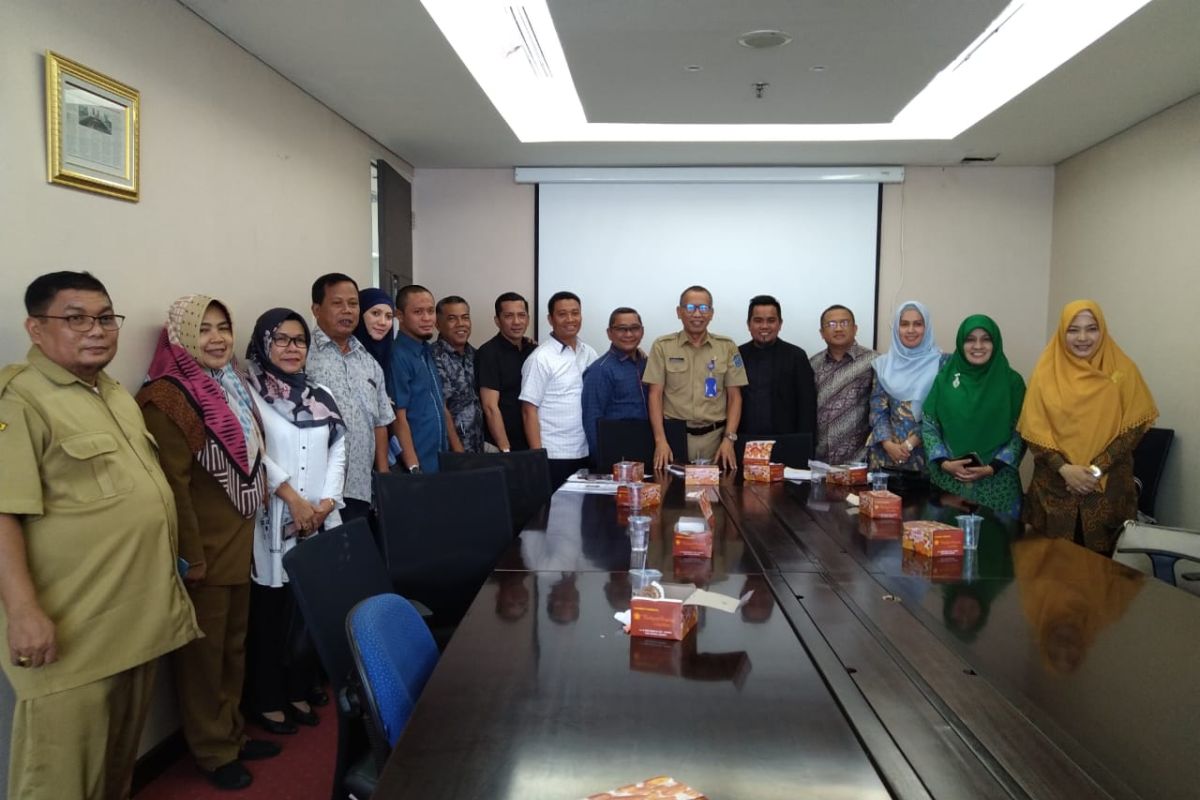Bapemperda DPRD Riau konsultasikan Ranperda Pesantren ke Kemendagri
