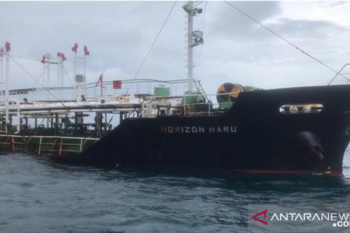 Baharkam tahan tersangka pencurian di tanker MT Horizon