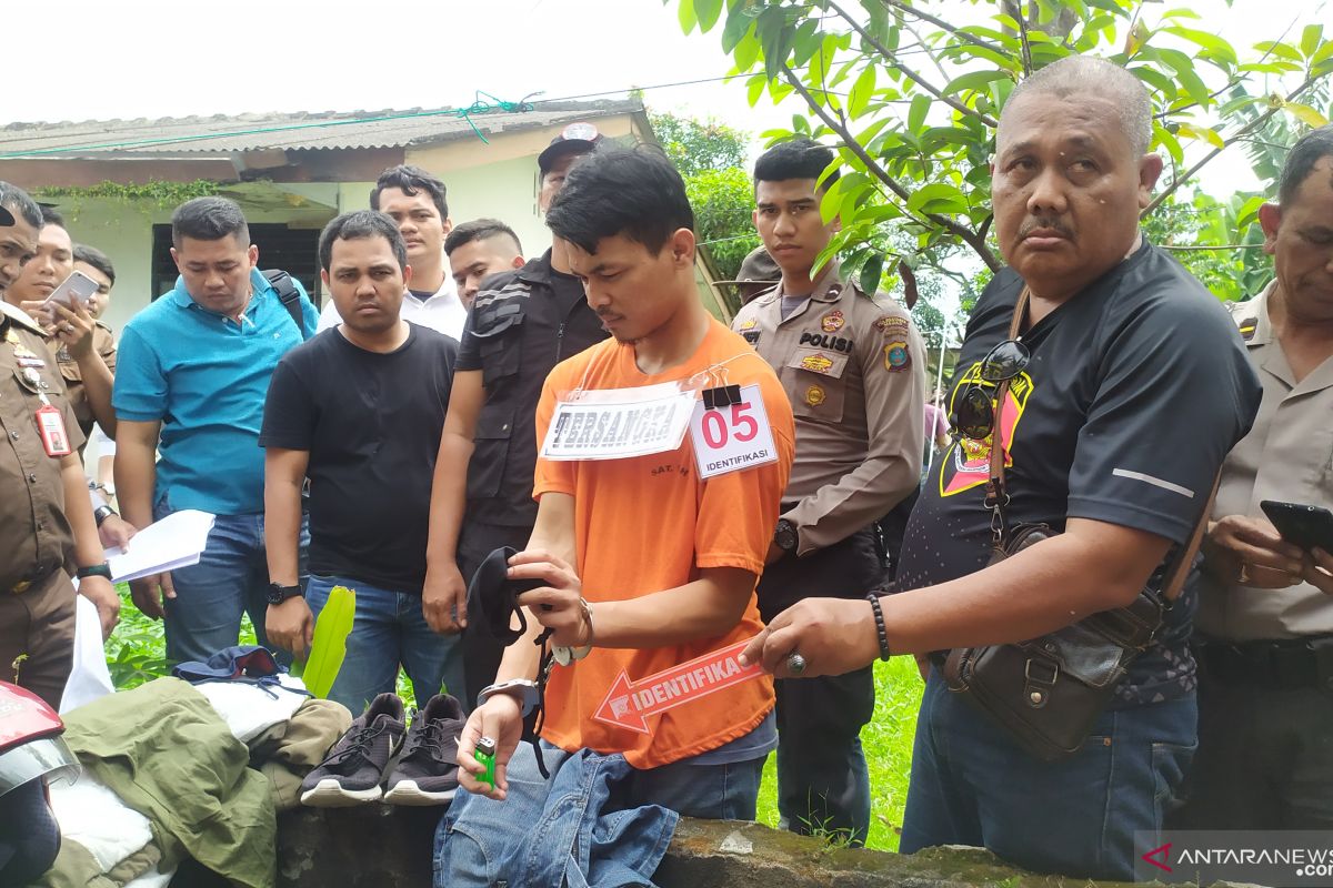 Penuh kesedihan, ibunda pembunuh Hakim PN Medan minta keringanan hukuman