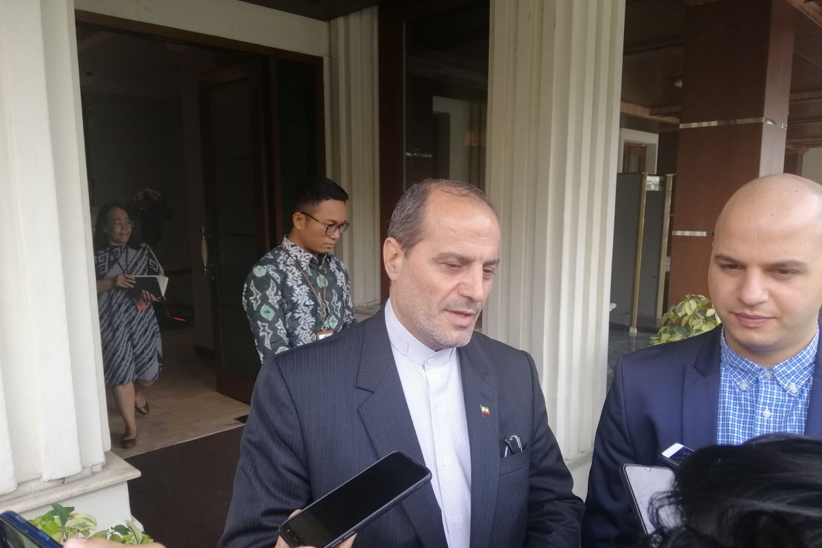 Iran keen to intensify cooperation with Indonesia