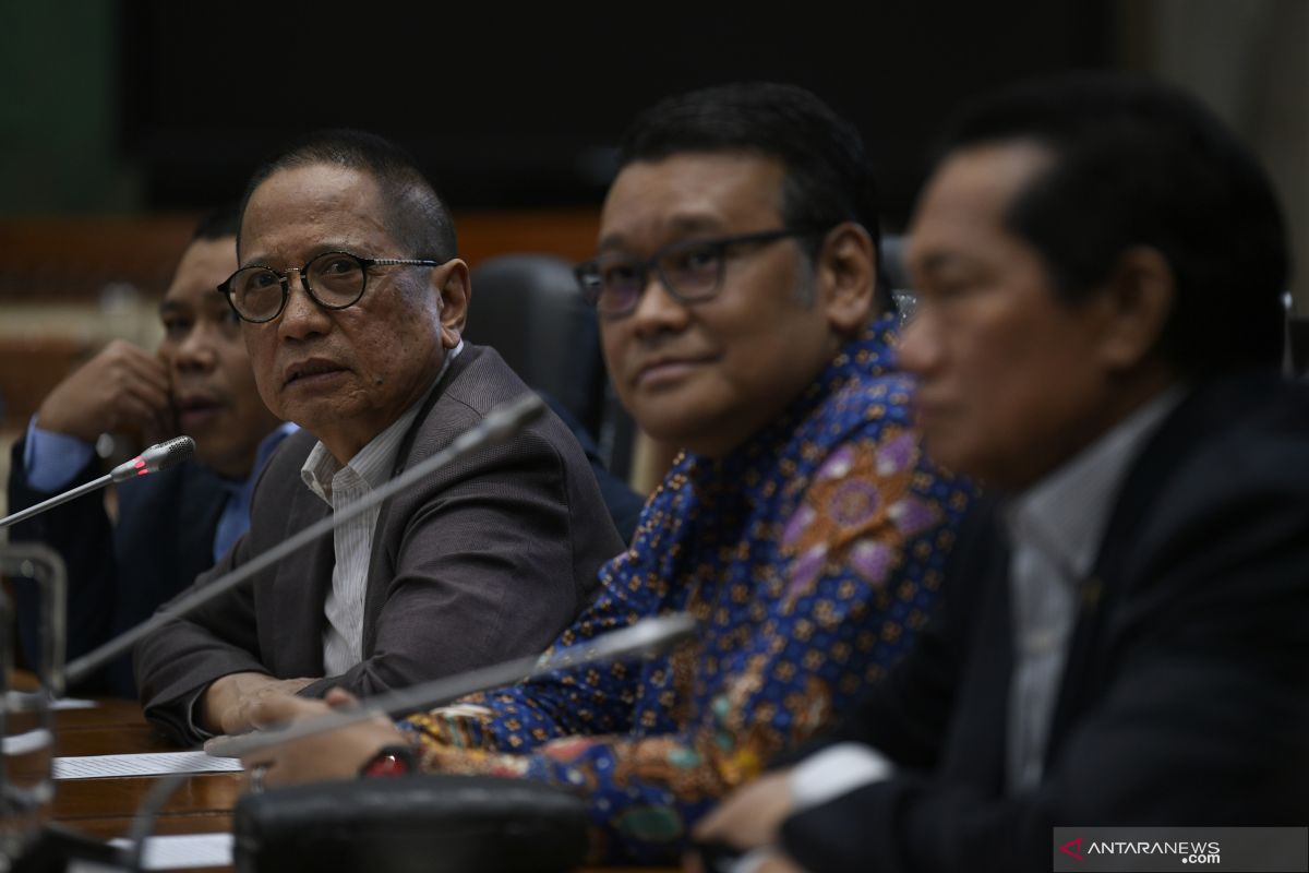 DPR dorong pemulihan ekonomi dengan instrumen UU Cipta Kerja